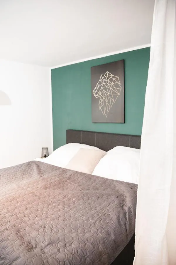 Apartment Mit Burgblick 布尔格伦根费尔德